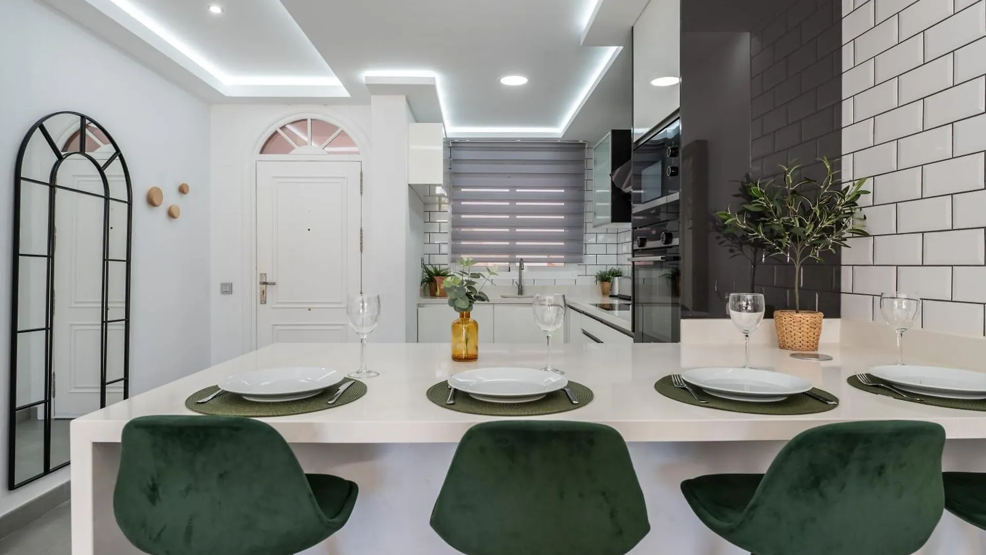 Calma House Aloha Gardens Marbella By Vps Apartment