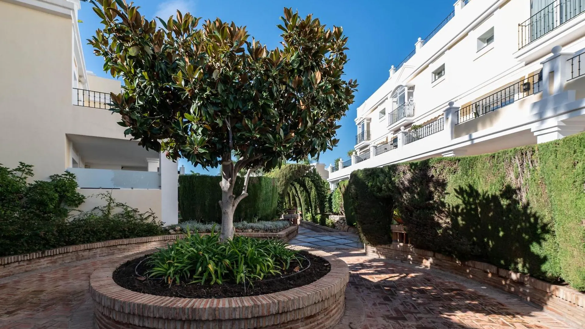 Calma House Aloha Gardens Marbella By Vps Apartment Spain