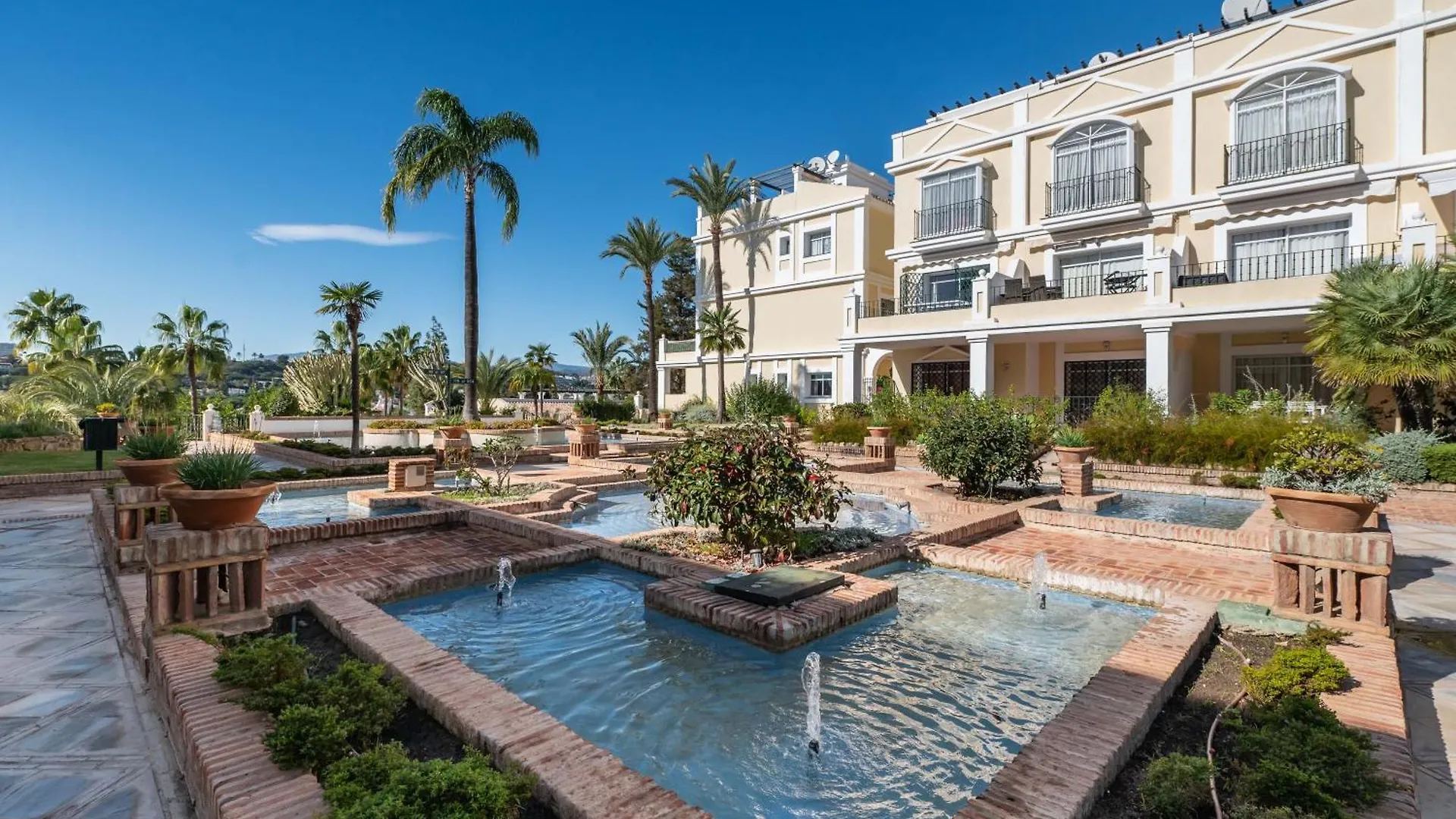 Calma House Aloha Gardens Marbella By Vps Apartment Spain