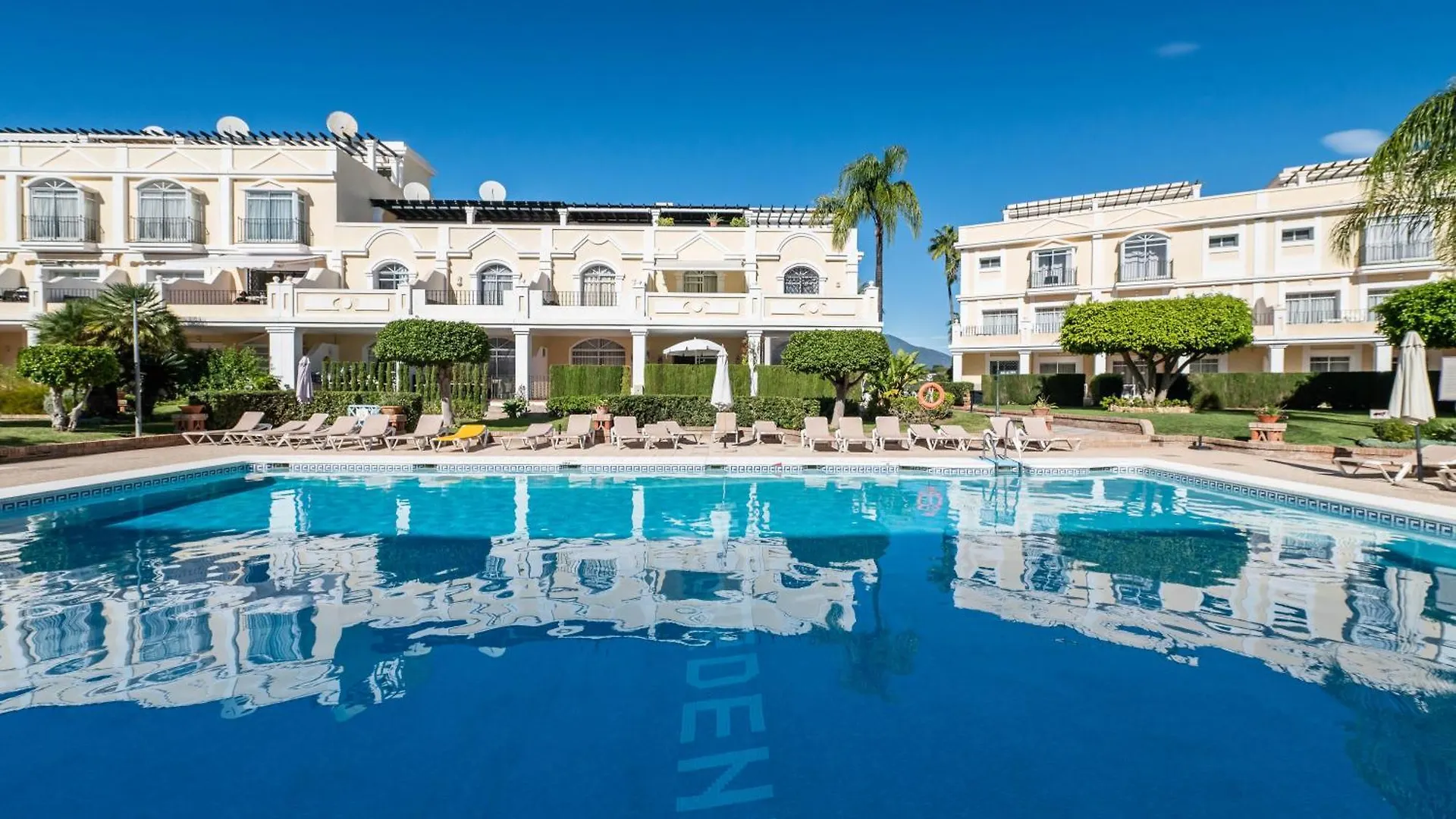 Calma House Aloha Gardens Marbella By Vps Apartment